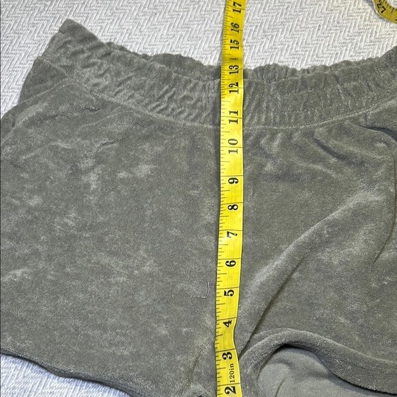 H&M Divided Sage Green Terry Shorts with Relaxed Fit. Size Small - Picture 6 of 8